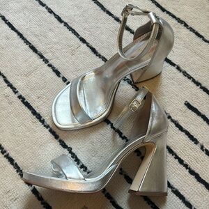 Circus by Sam Edelman Silver Heels